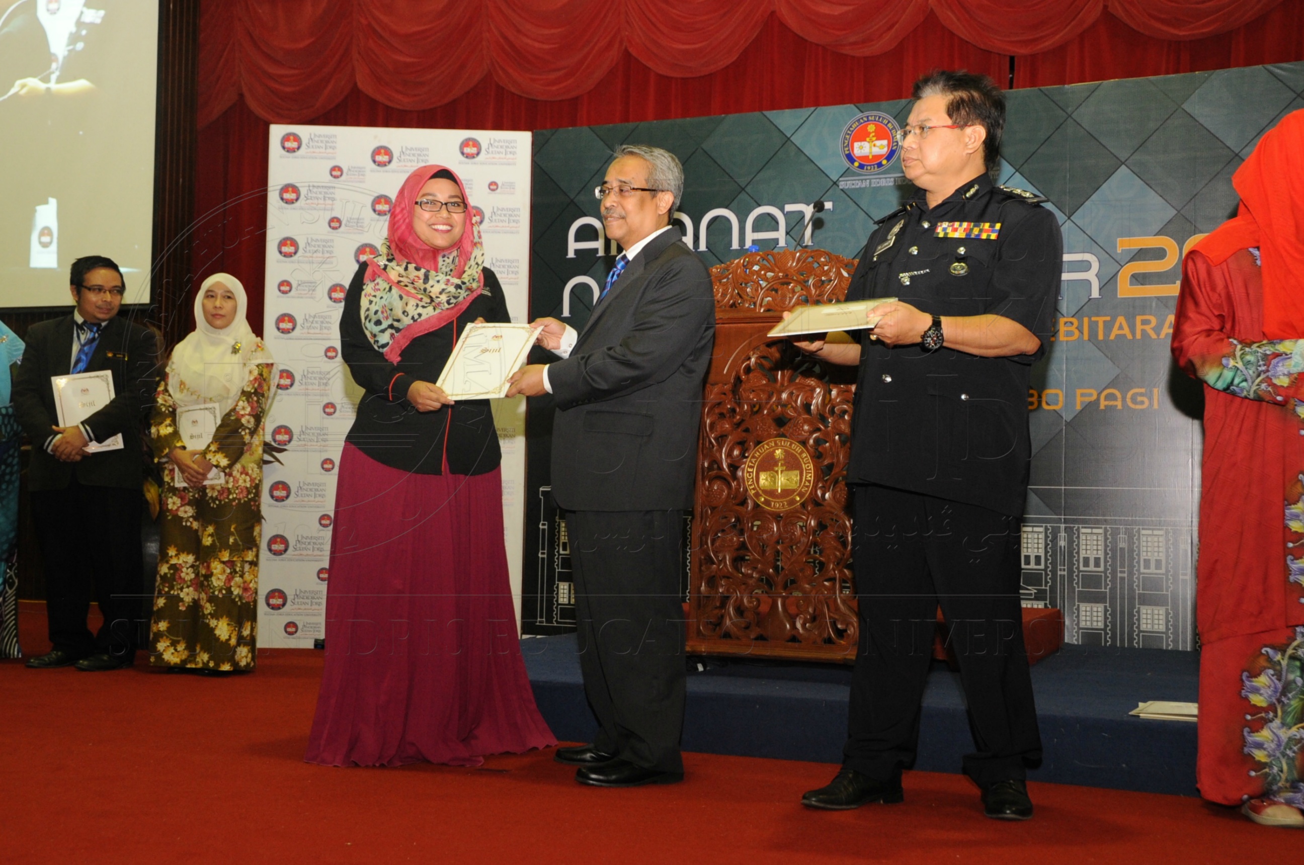 PRO 16 6 AMANAT VCHAS 8741